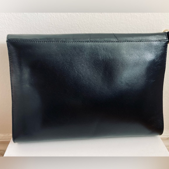 HIGH FASHION HANDBAGS - BLACK - GENUINE LEATHER - HANDBAG/CLUTCH - Gold Accents - Picture 3 of 7